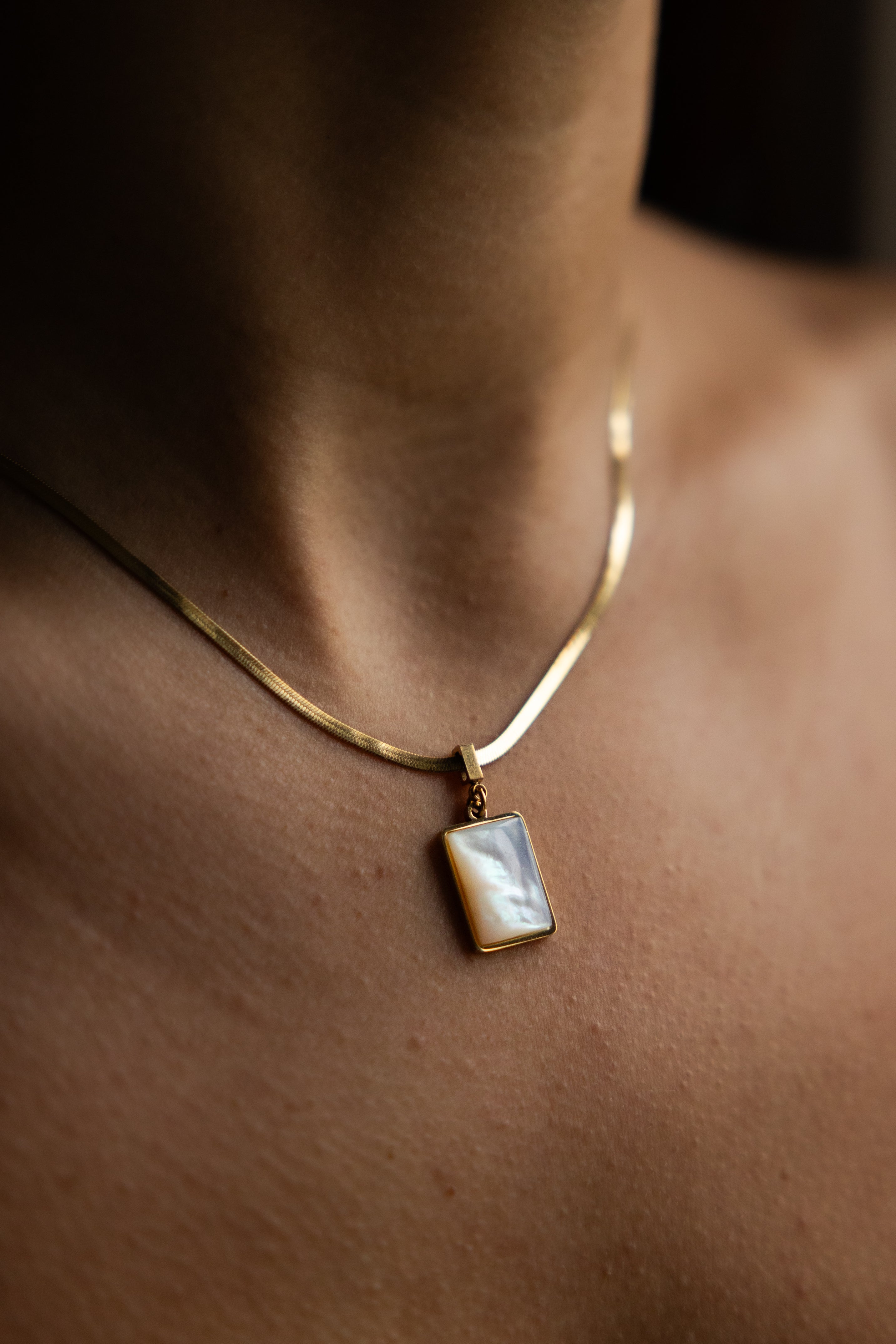 Victoria necklace