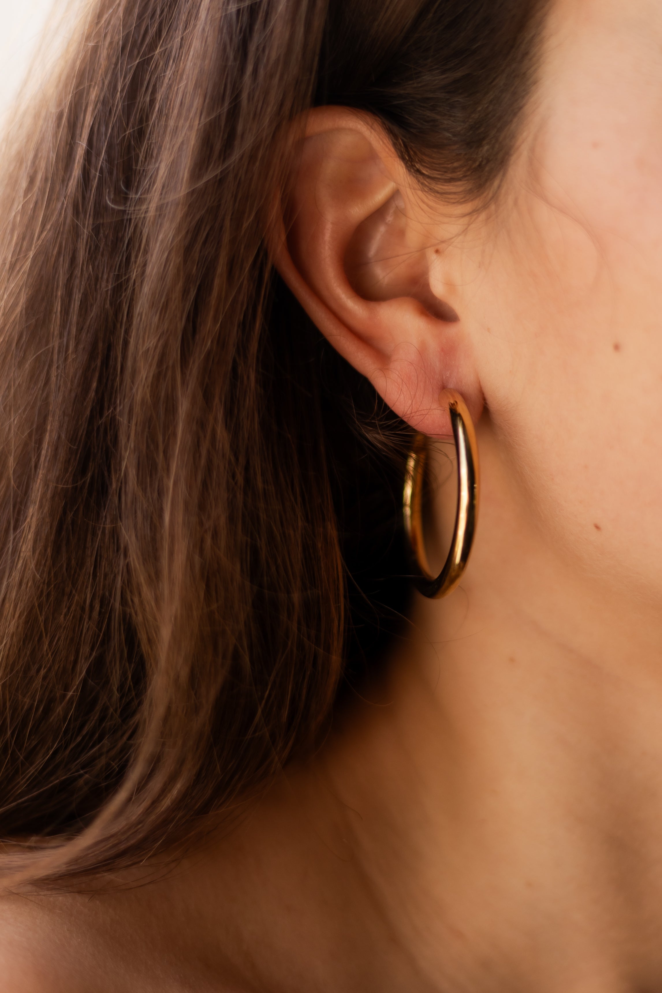 Bold Hoops Medium